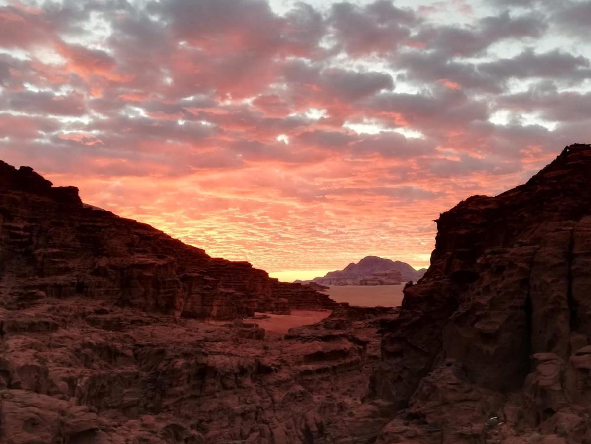 Red Planet Adventures Camp Hotel Wadi Rum Exterior photo